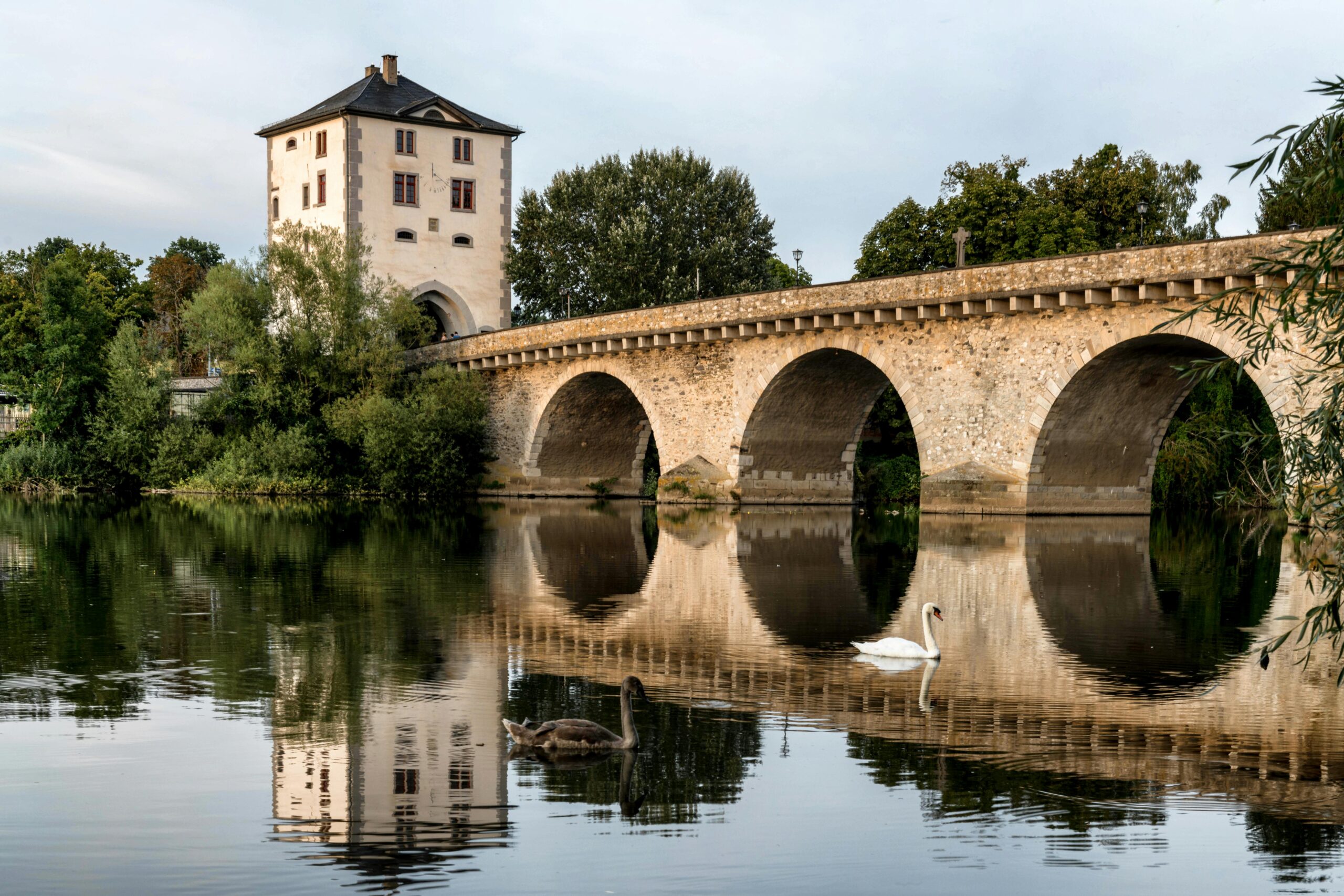 Trauer im Allgäu: Wege des Abschieds, der Erinnerung und der Hoffnung